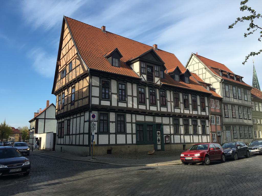 Kaufmannshaus Anno 1613 Apartment Quedlinburg Luaran gambar